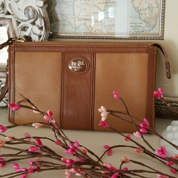 Coach wallet - Picture 2 of 8